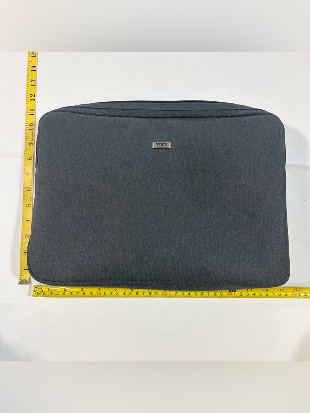Tumi Laptop Sleeve 15 Inch Padded Computer Protective Cover Gray 11” Tall Pouch